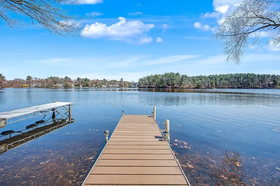 210 Oakridge Ave, North Attleboro, MA 02760 - #3