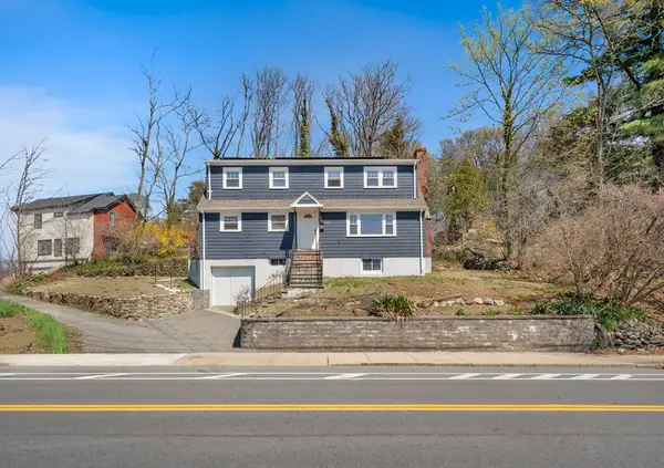 525 Winthrop St, Medford, MA 02155