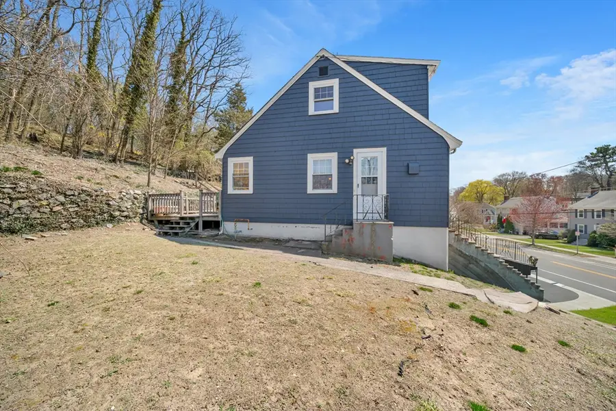 525 Winthrop St, Medford, MA 02155 - #2