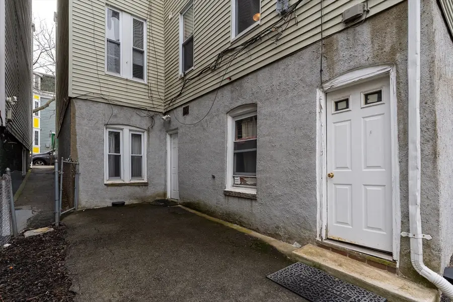 13 Gates St, Boston, MA 02127 - #3