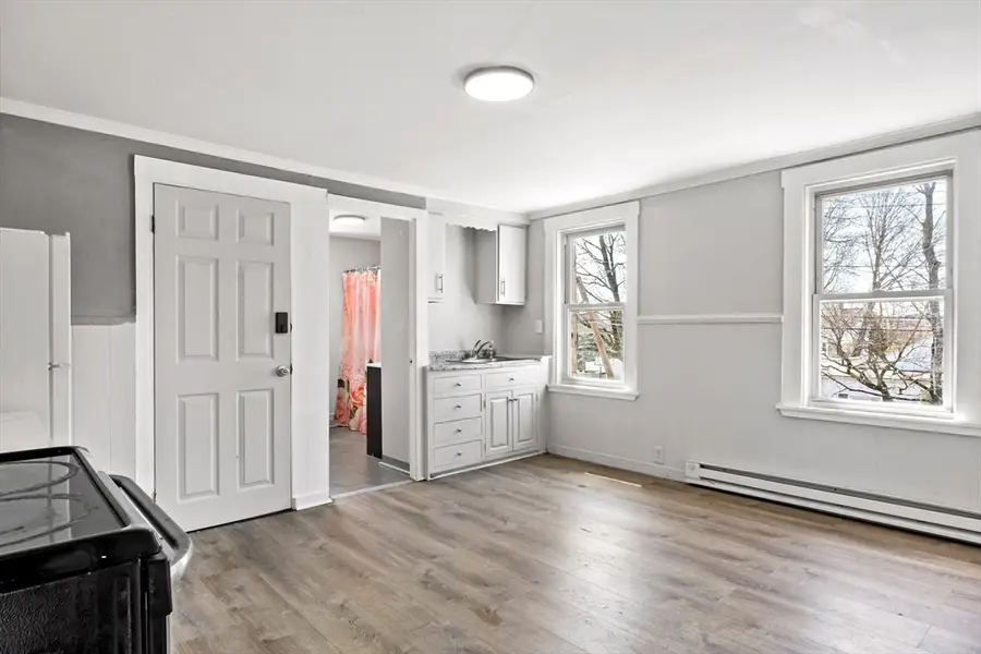 63 W Carpenter St, Attleboro, MA 02703 - #3