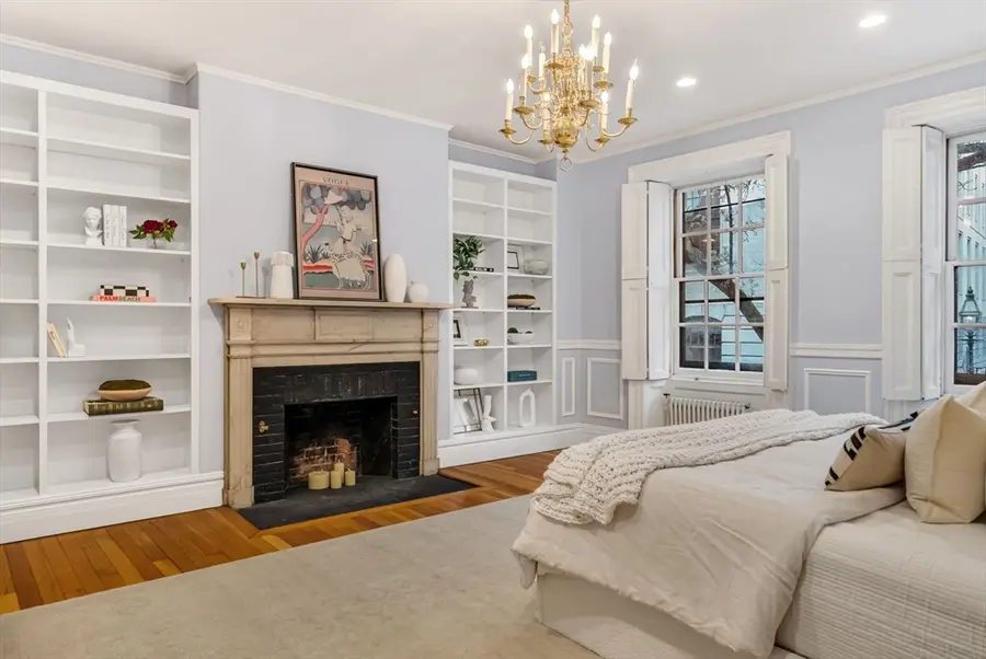 35 Mt Vernon Street #1, Boston, MA 02108 - #3