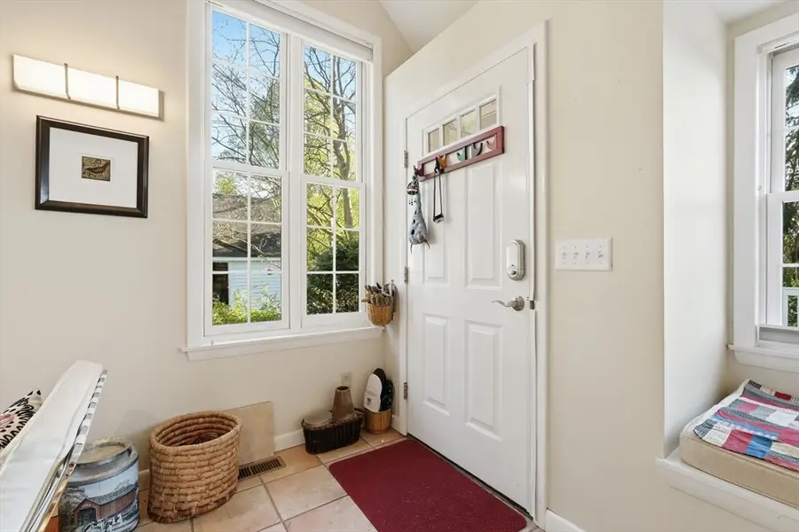 10 Dana St, Amherst, MA 01002 - #3