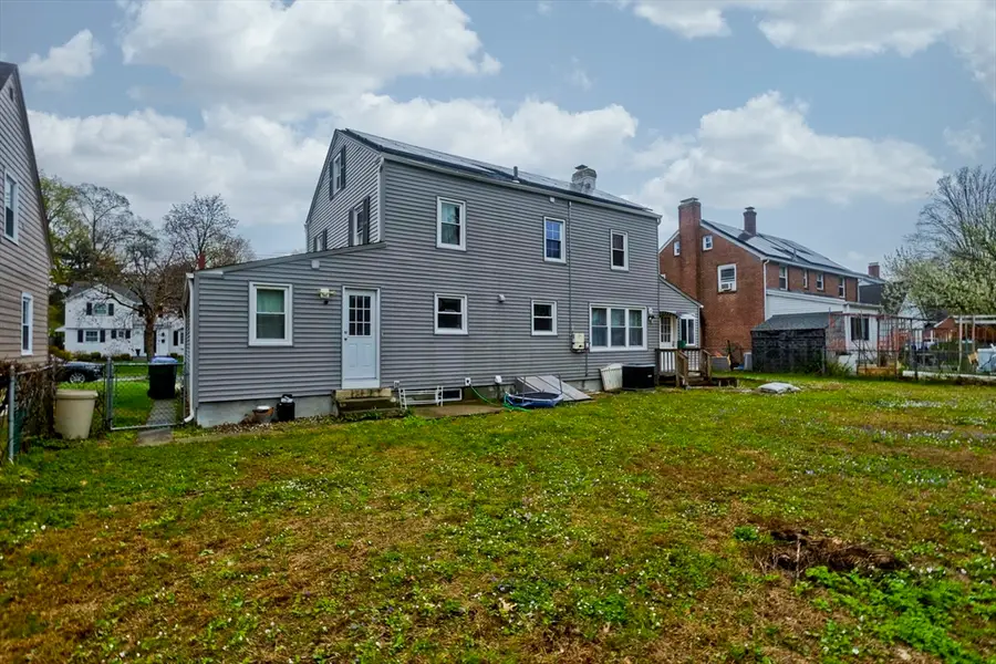 174 Abbott St, Springfield, MA 01118 - #2