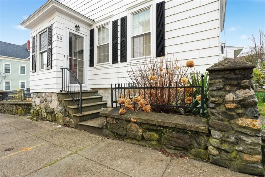 53 Kendall St, Lawrence, MA 01841 - #3