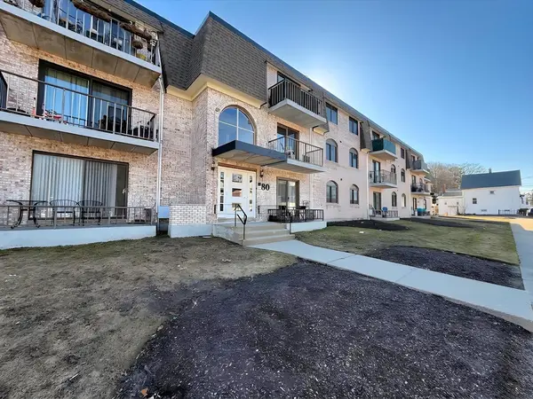 80 High St #101, Dedham, MA 02026