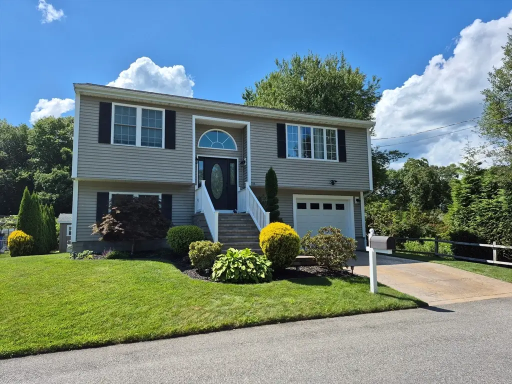 589 Bartlett St, New Bedford, MA 02745 - #1