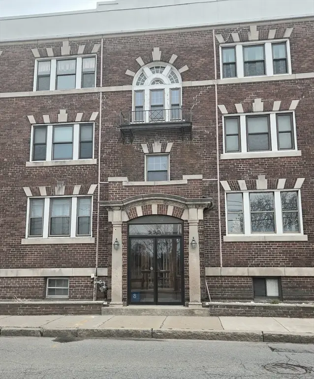 229 Washington Ave #3A, Winthrop, MA 02152 - #2