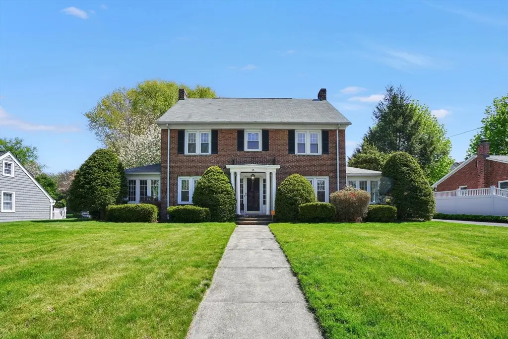 35 Shefford St, Springfield, MA 01107 - #1