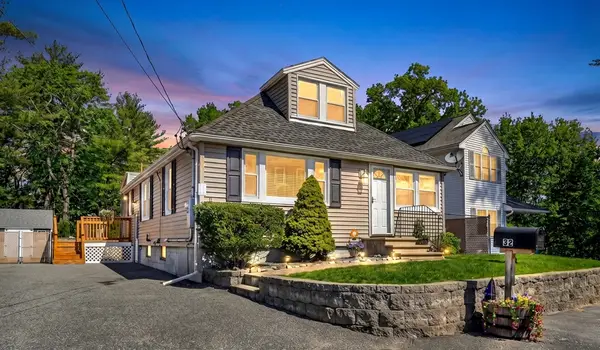 32 Cardington Ave., Billerica, MA 01821