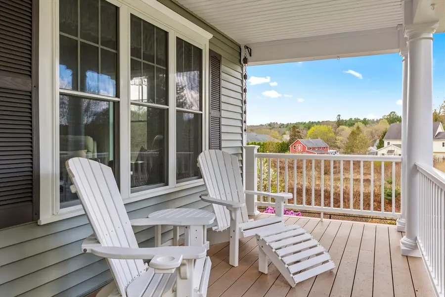 4 Brookmeadow Ln, South Grafton, MA 01560 - #2