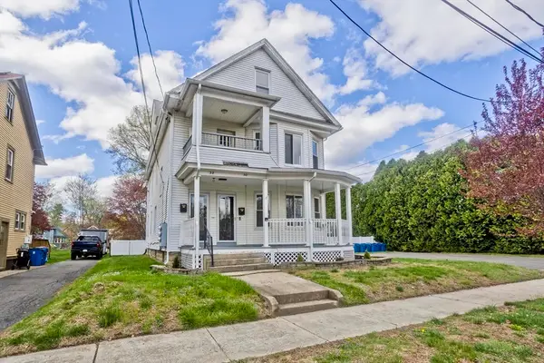 30-32 Fox St, West Springfield, MA 01089