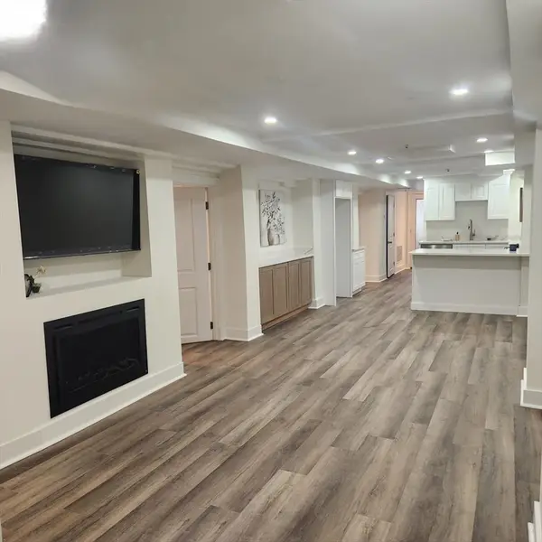 40 Highland Ave #8, Somerville, MA 02143