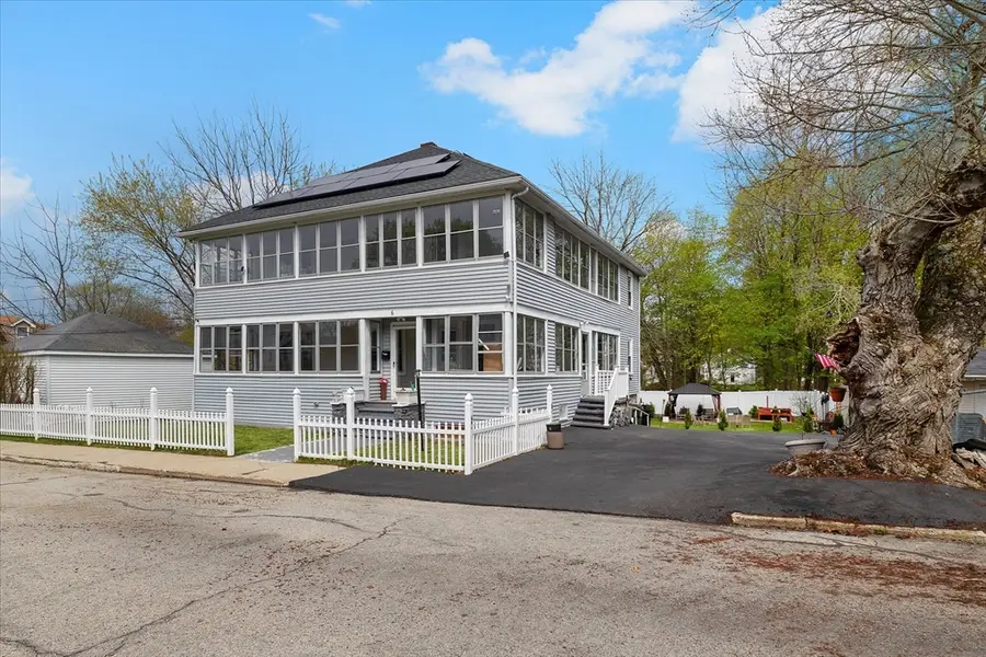 6 Emmanuel St, Webster, MA 01570 - #2