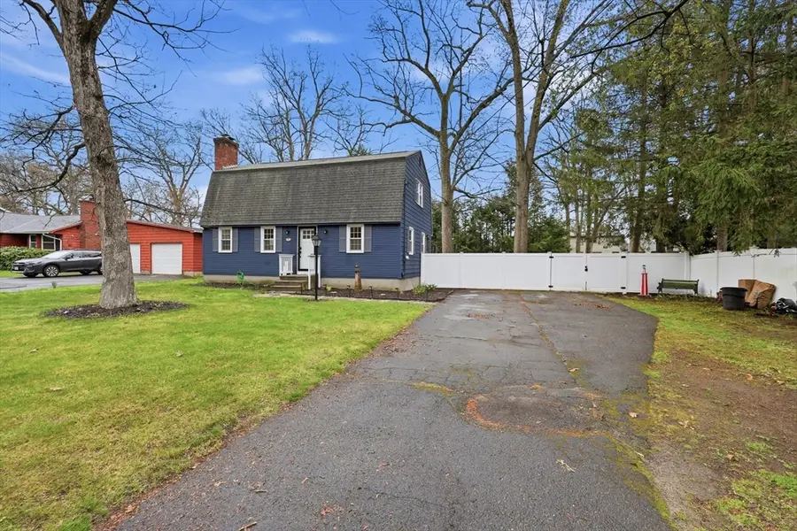 123 Peekskill Avenue, Springfield, MA 01129 - #3