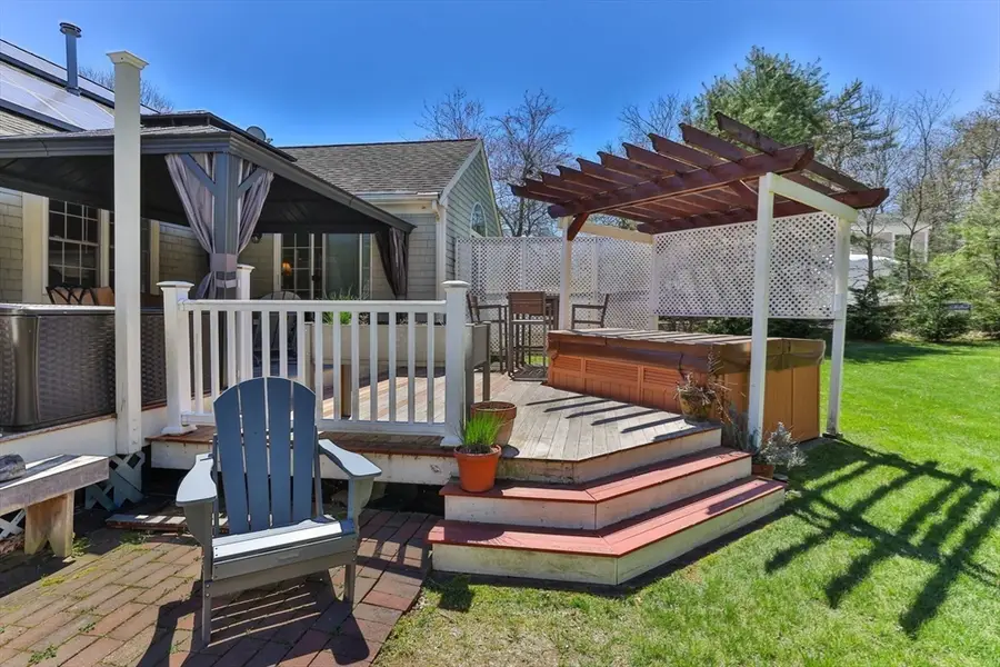 14 Sheffield Pl, Mashpee, MA 02649 - #3