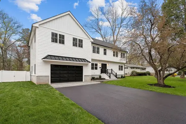 7 Nelson Road, Burlington, MA 01803