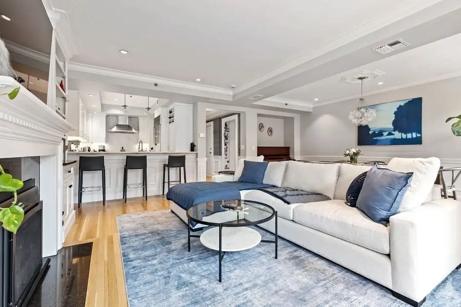 157 Newbury St #3, Boston, MA 02116 - #2