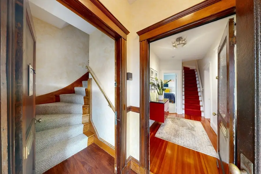 19 Willoughby Street, Somerville, MA 02143 - #3