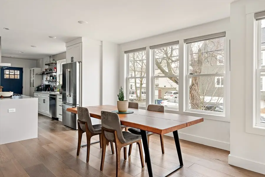 62 Governor Winthrop Rd #1, Somerville, MA 02145 - #3