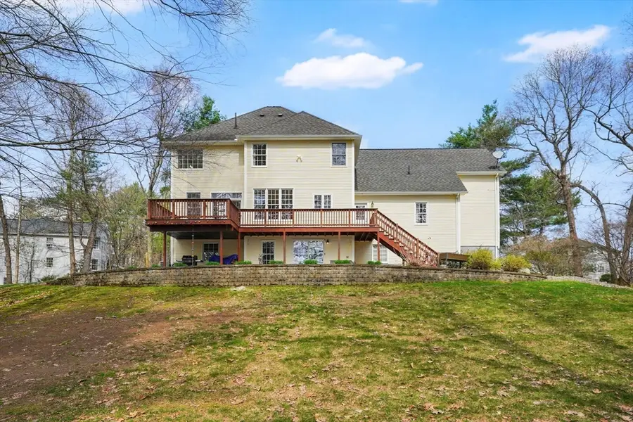 75 Spruce Cir, Feeding Hills, MA 01030 - #3