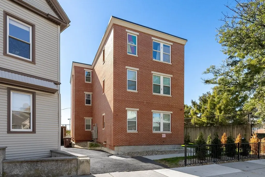 81 Chelsea St, Everett, MA 02149 - #1