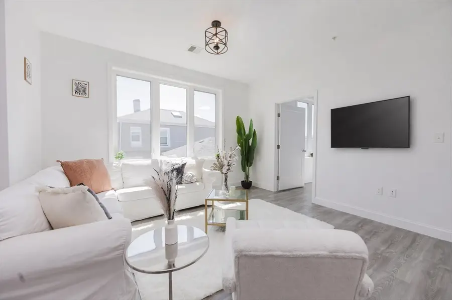 92-94 George St #202, Boston, MA 02119 - #3