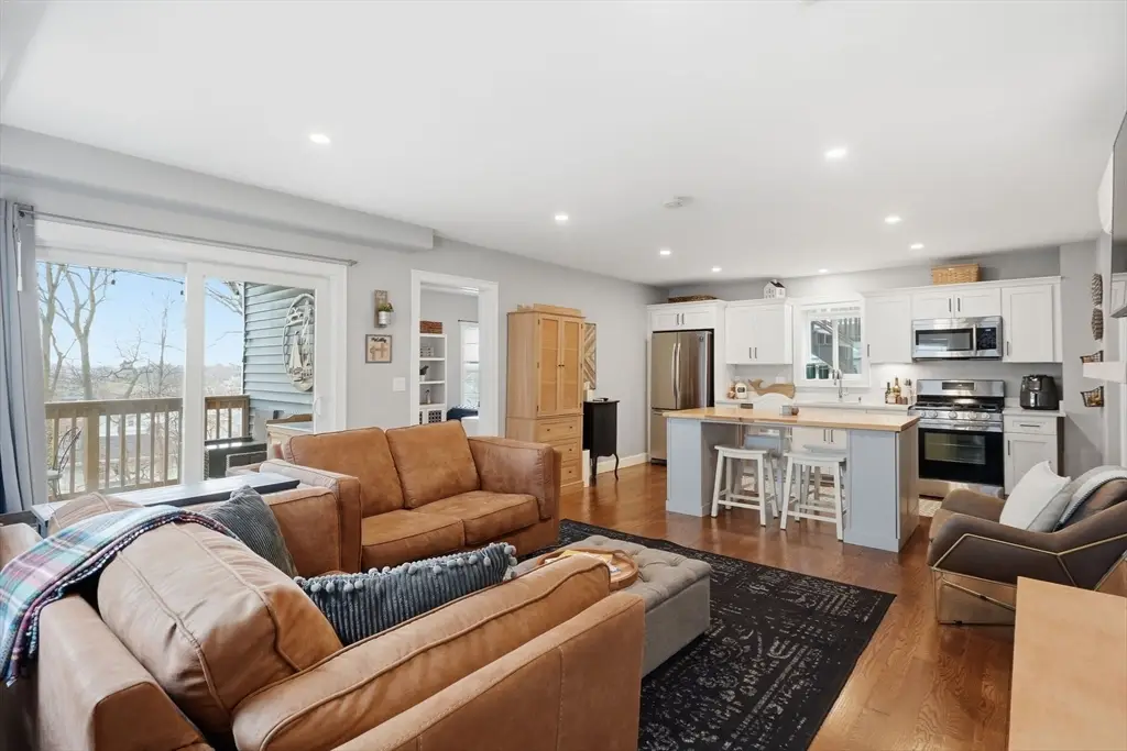 101 Summit Ave #1, Winthrop, MA 02152 - #1