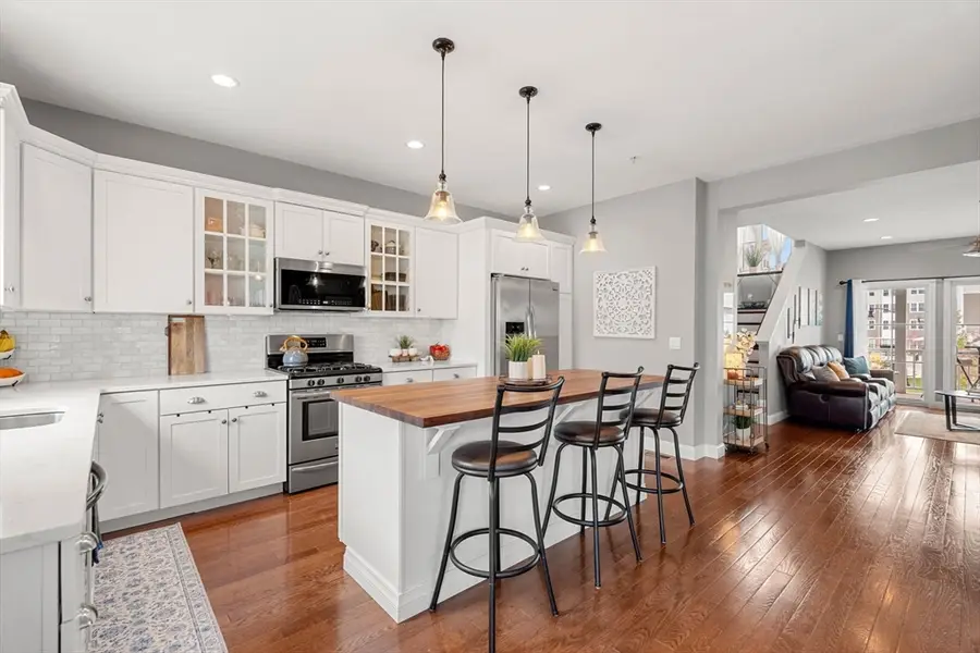 38 Stonehaven Dr, Weymouth, MA 02190 - #2