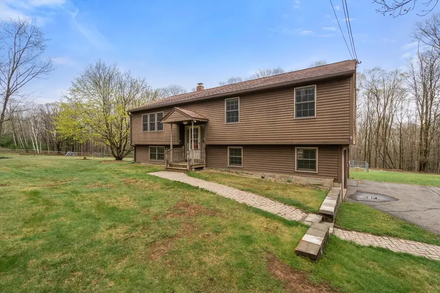 349 Leadmine Rd, Sturbridge, MA 01518 - #3