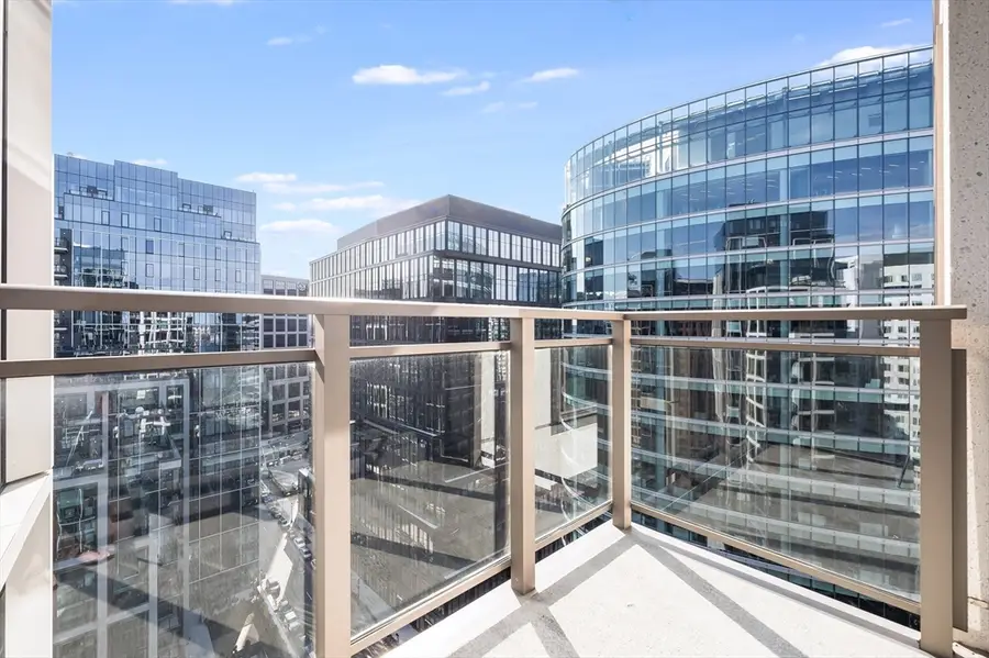 133 Seaport Blvd #1-2003, Boston, MA 02210 - #3