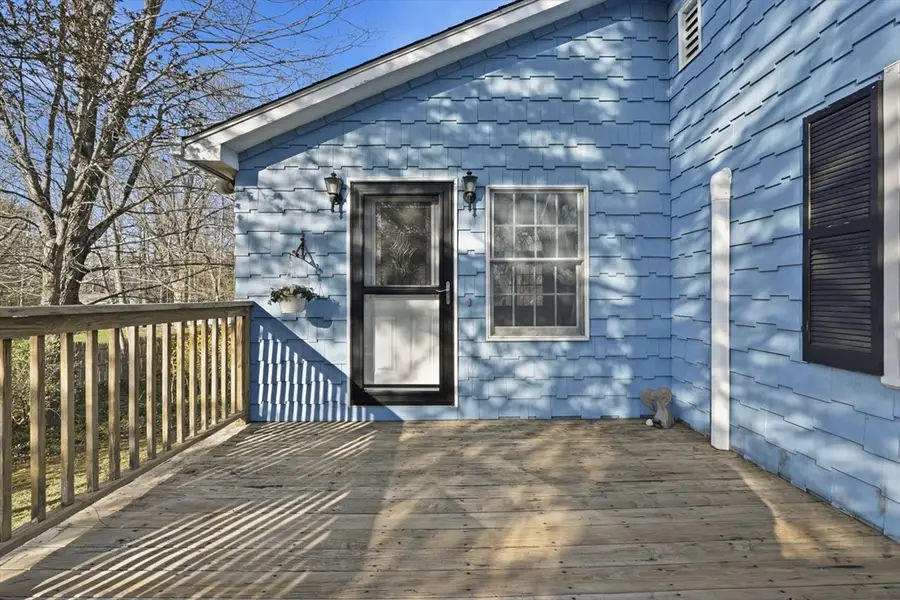 15 Grove Street, Auburn, MA 01501 - #2