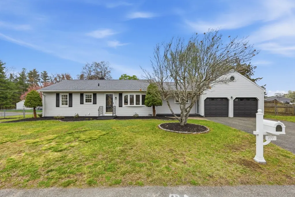 177 Flint St, Springfield, MA 01129 - #1