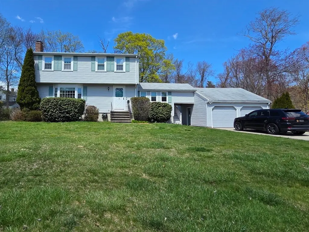 18 Lintric Dr, Weymouth, MA 02190 - #1