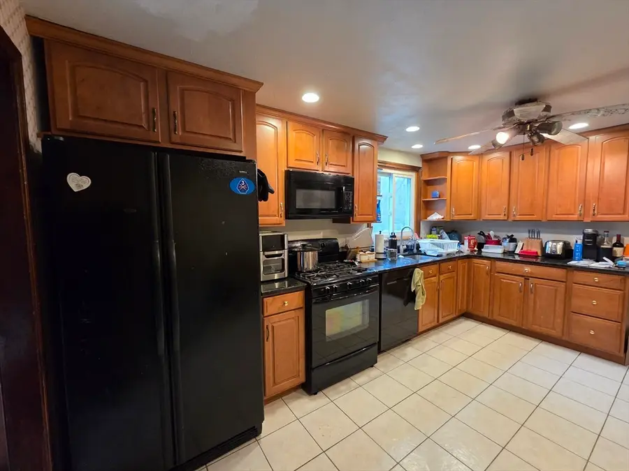 18 Lintric Dr, Weymouth, MA 02190 - #2