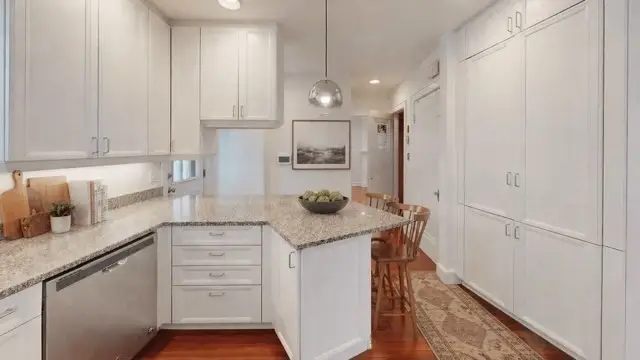 22 Longfellow Rd, Worcester, MA 01602 - #2