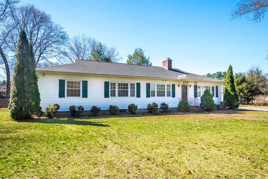 378 Lowell St, Andover, MA 01810 - #1