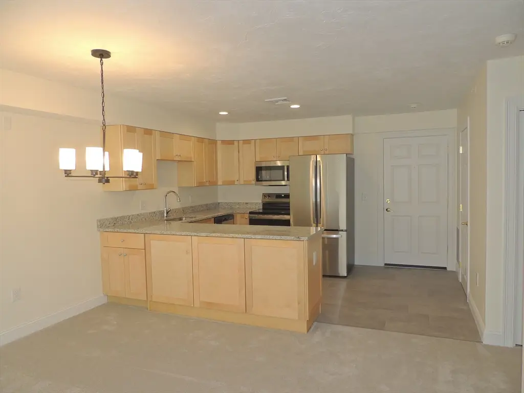 28 Greenleaves Drive #827, Amherst, MA 01002 - #1