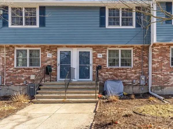 94 Durham Road #94, Dedham, MA 02026