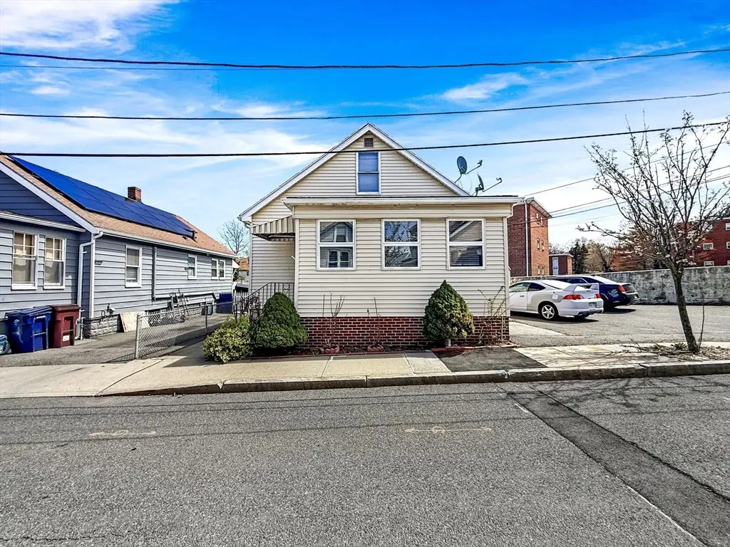 14 Oak Ter, Everett, MA 02149 - #1