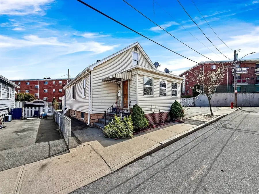 14 Oak Ter, Everett, MA 02149 - #2