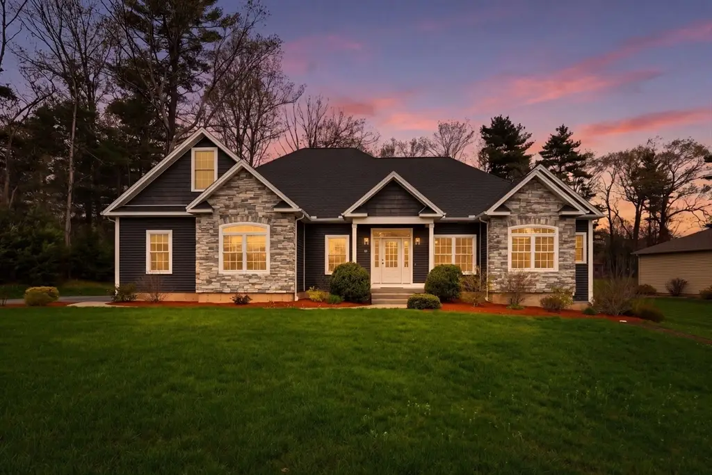 12 Pondview Drive, East Longmeadow, MA 01028 - #1