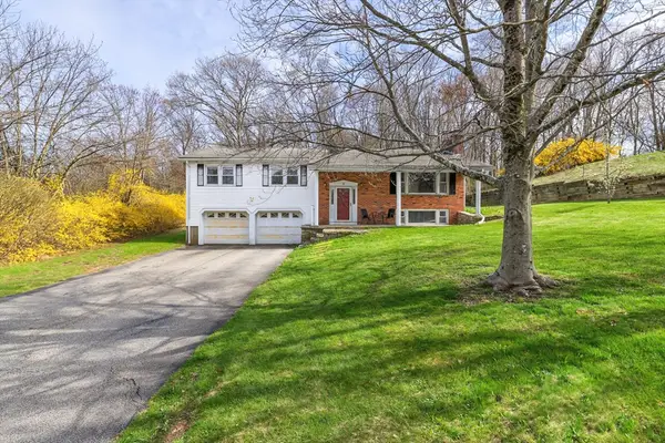 6 Lerner Dr, Dudley, MA 01571