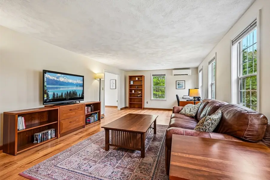 10 Wildwood Rd, Stow, MA 01775 - #3