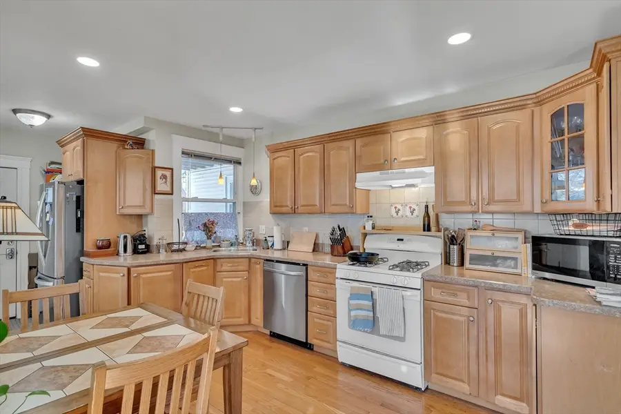 15 Berkshire St, Cambridge, MA 02141 - #3