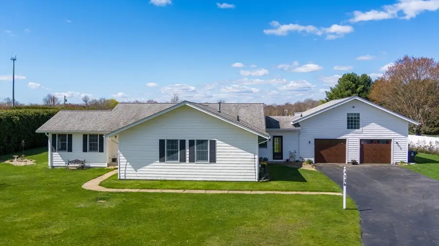 136 Old Fall River Road, Swansea, MA 02777 - #2