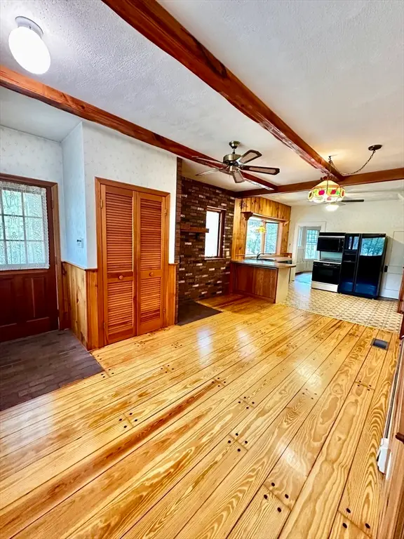 41 Pine Grove Ave, Sharon, MA 02067 - #3