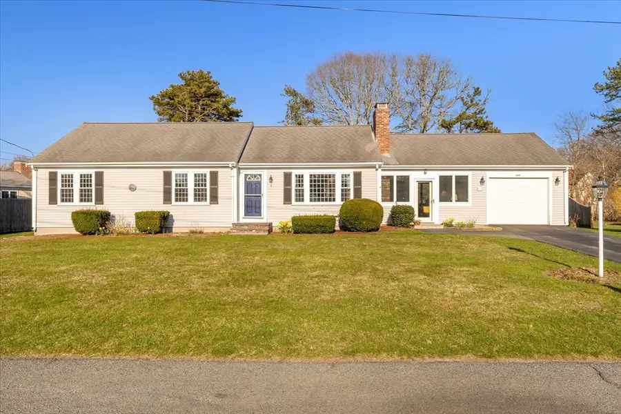 8 Captain Percival Rd, South Yarmouth, MA 02664 - #2