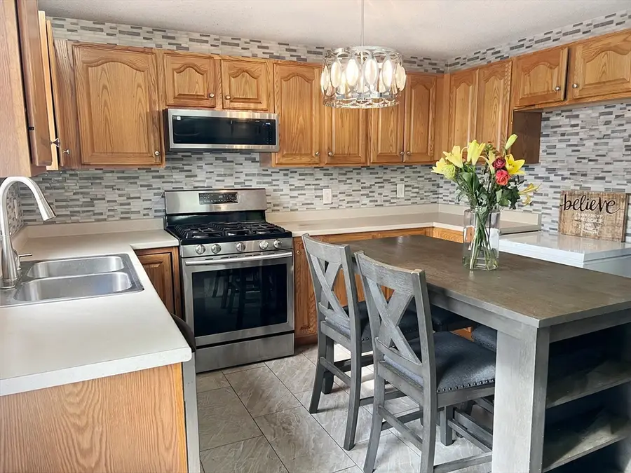 46-48 Kent Rd, Springfield, MA 01129 - #2