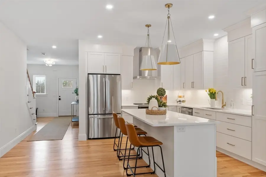 81 Oliver Pond Circle #8, Franklin, MA 02038 - #3